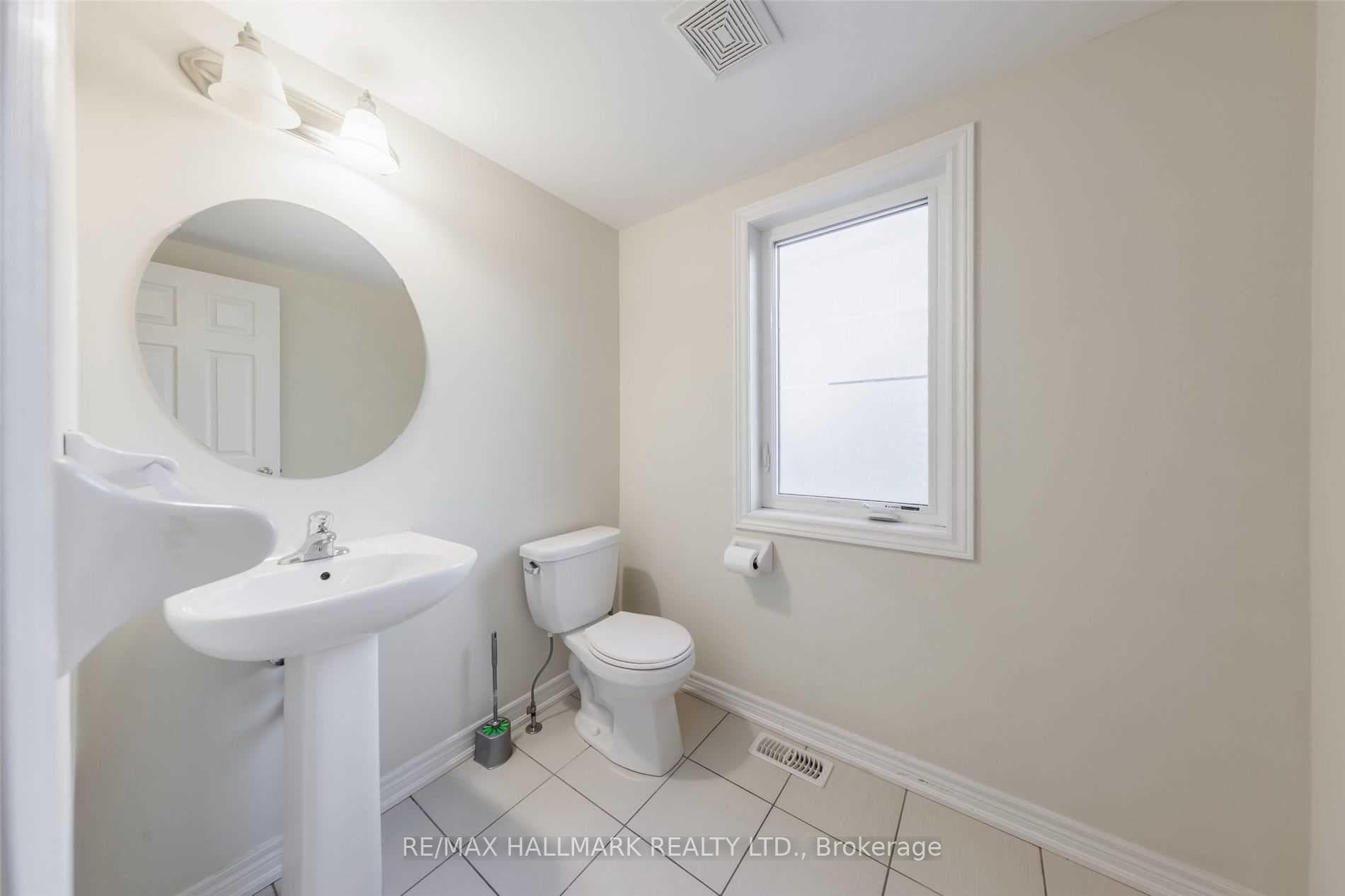 50 Pringdale Gardens Circle photo 13