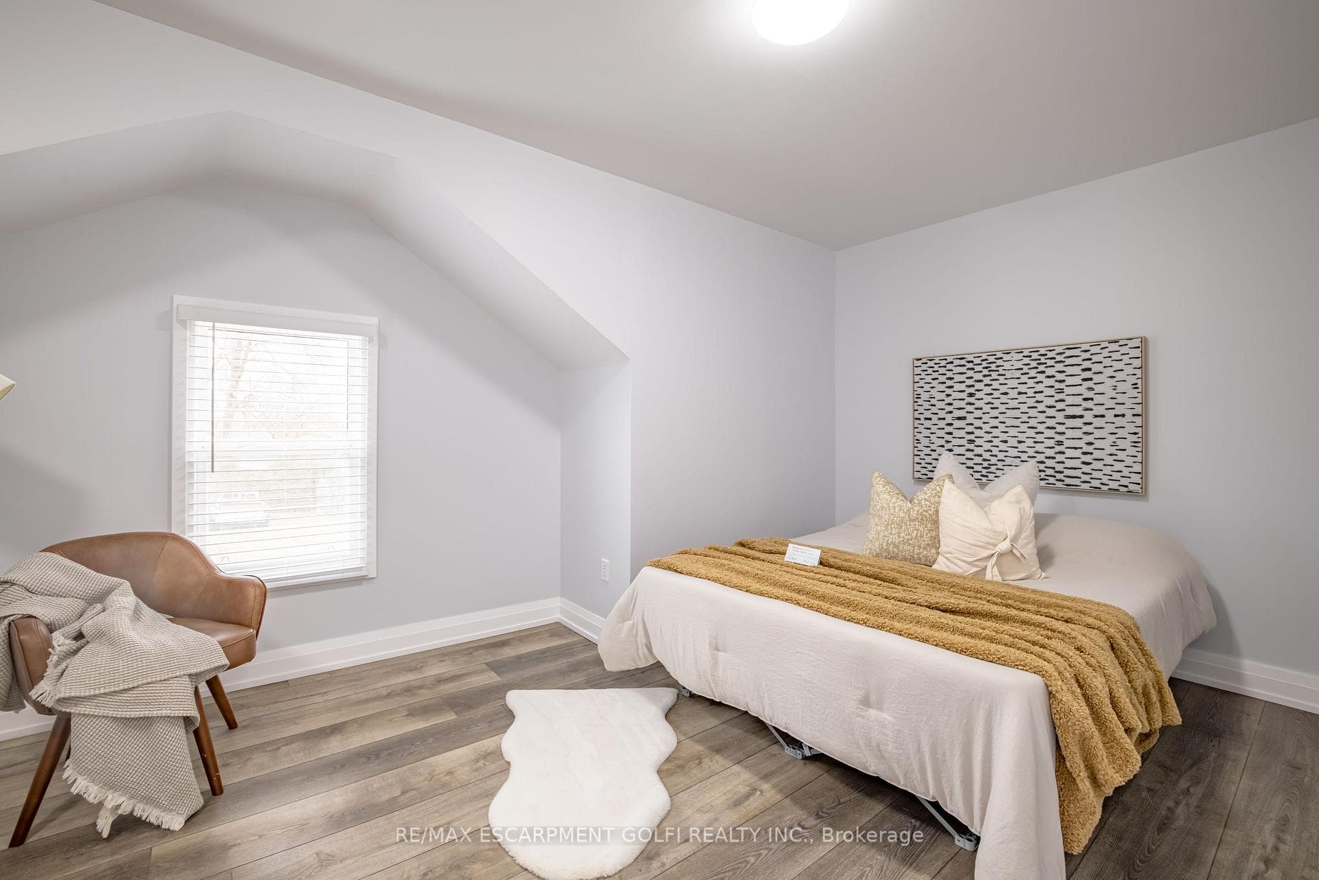 19 Whitworth Street photo 25