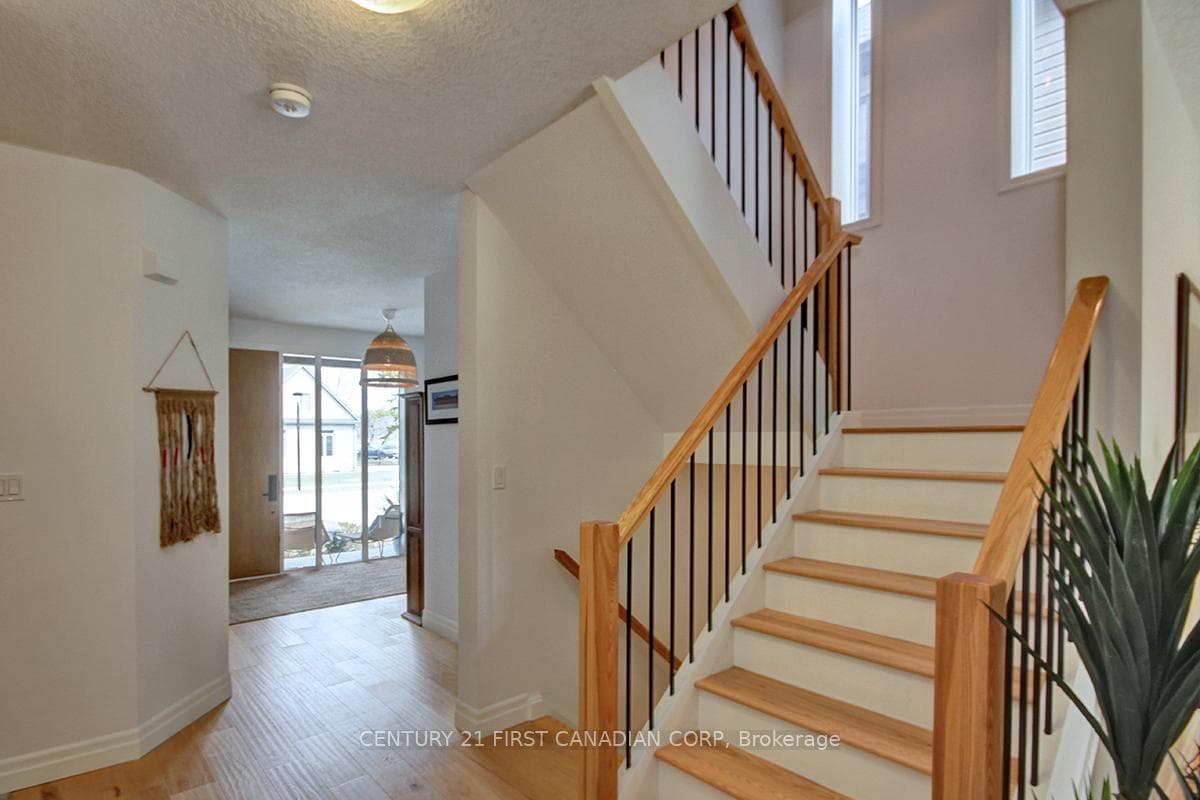 2113 Linkway Boulevard photo 7