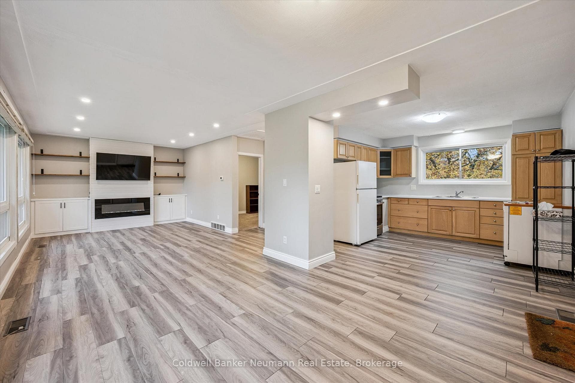 127 Avon Road photo 6