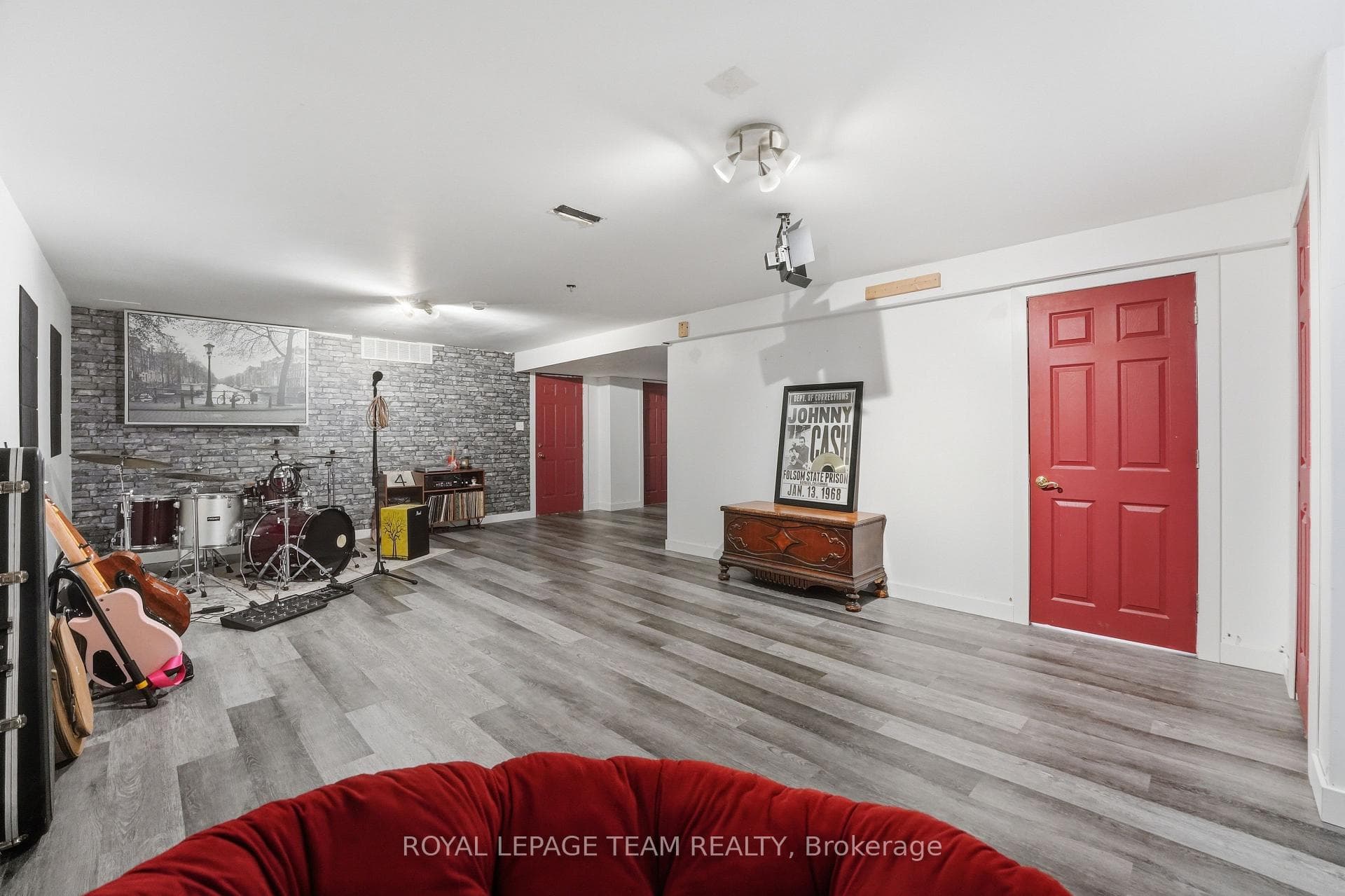 118 Rushing Brook Drive photo 40