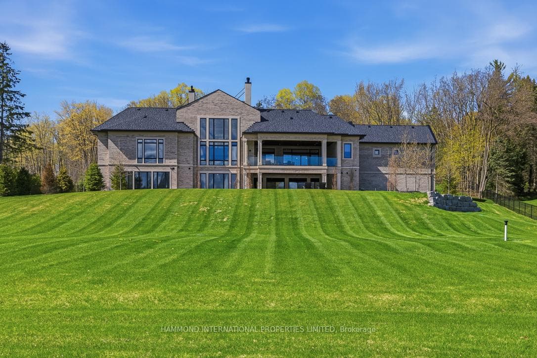 46 Steeplechase Avenue photo 9