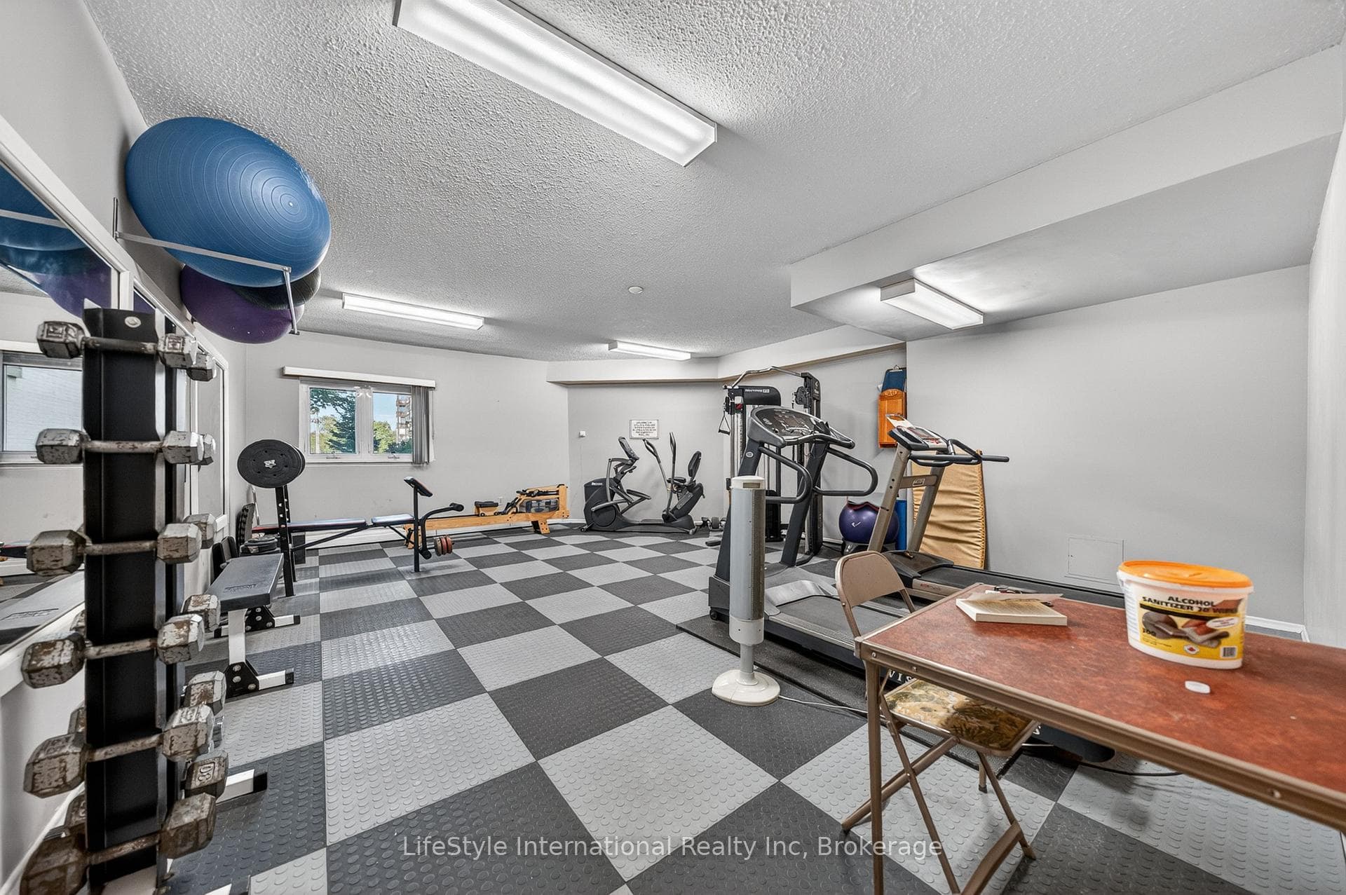 19 Woodlawn Road Unit 512 photo 43