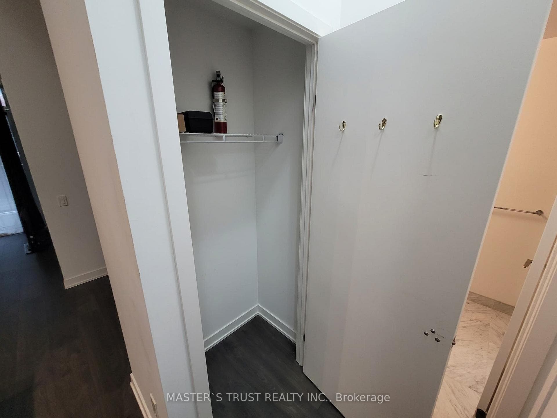 38 Iannuzzi Street Unit 217 photo 3