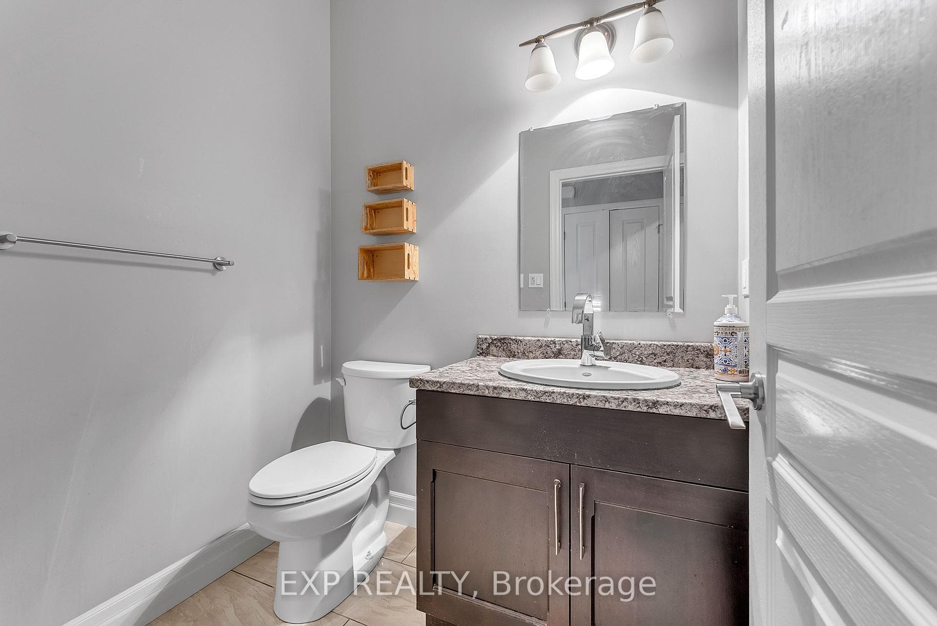 15 Bevan Drive photo 20