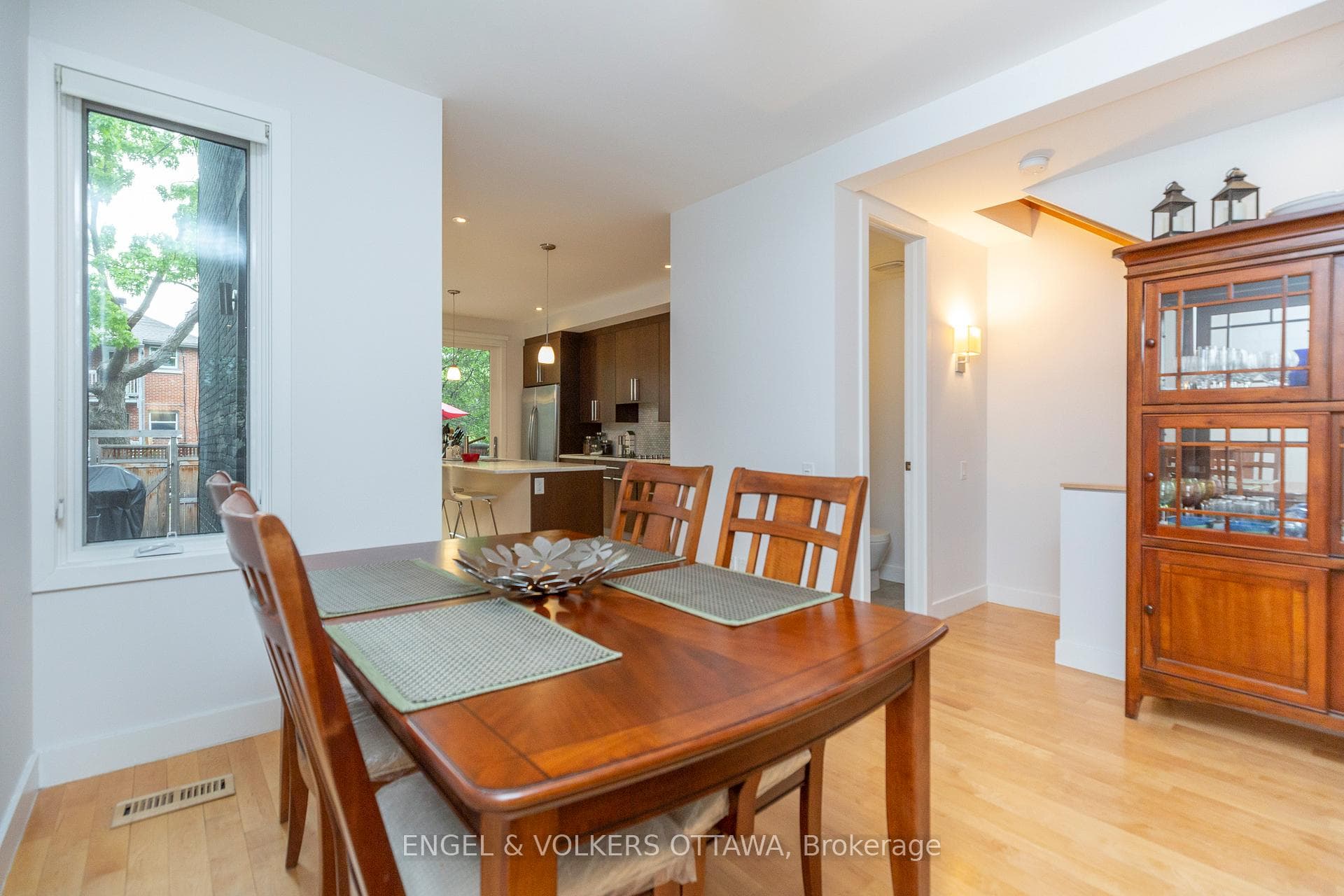 53 Vaughan Street photo 9