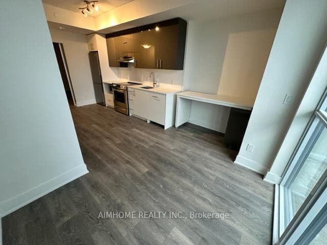 188 Fairview Mall Drive Unit 603 photo 4