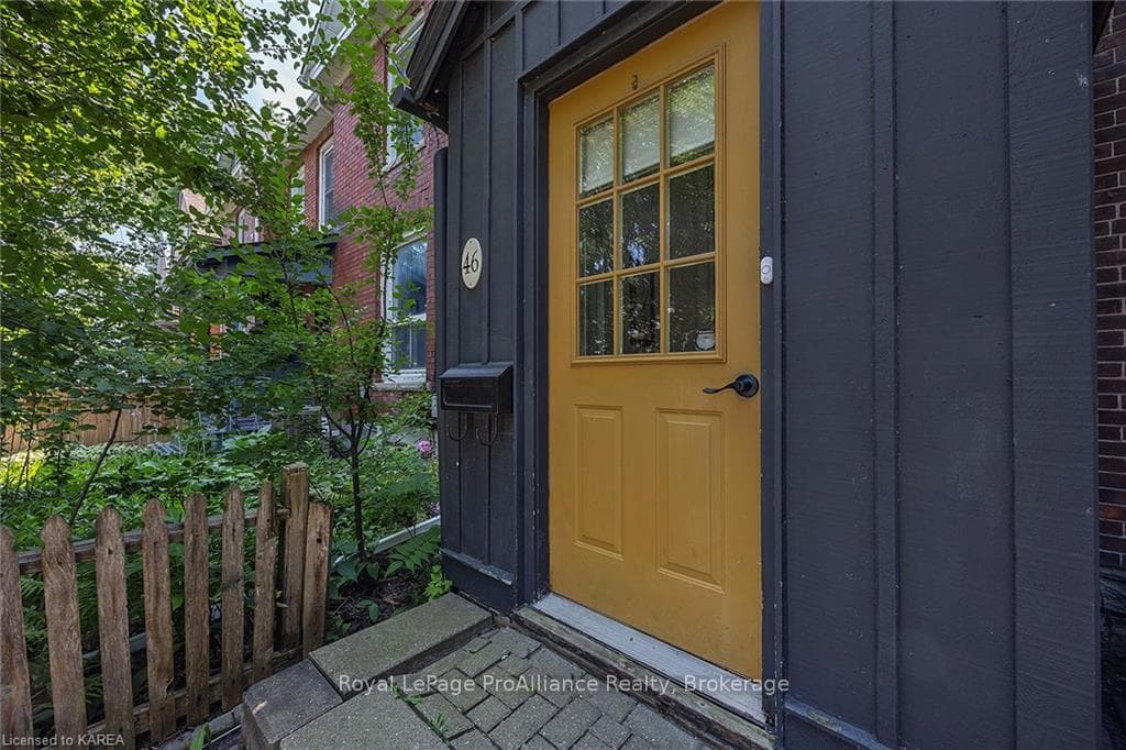 46 ORDNANCE Street photo 4