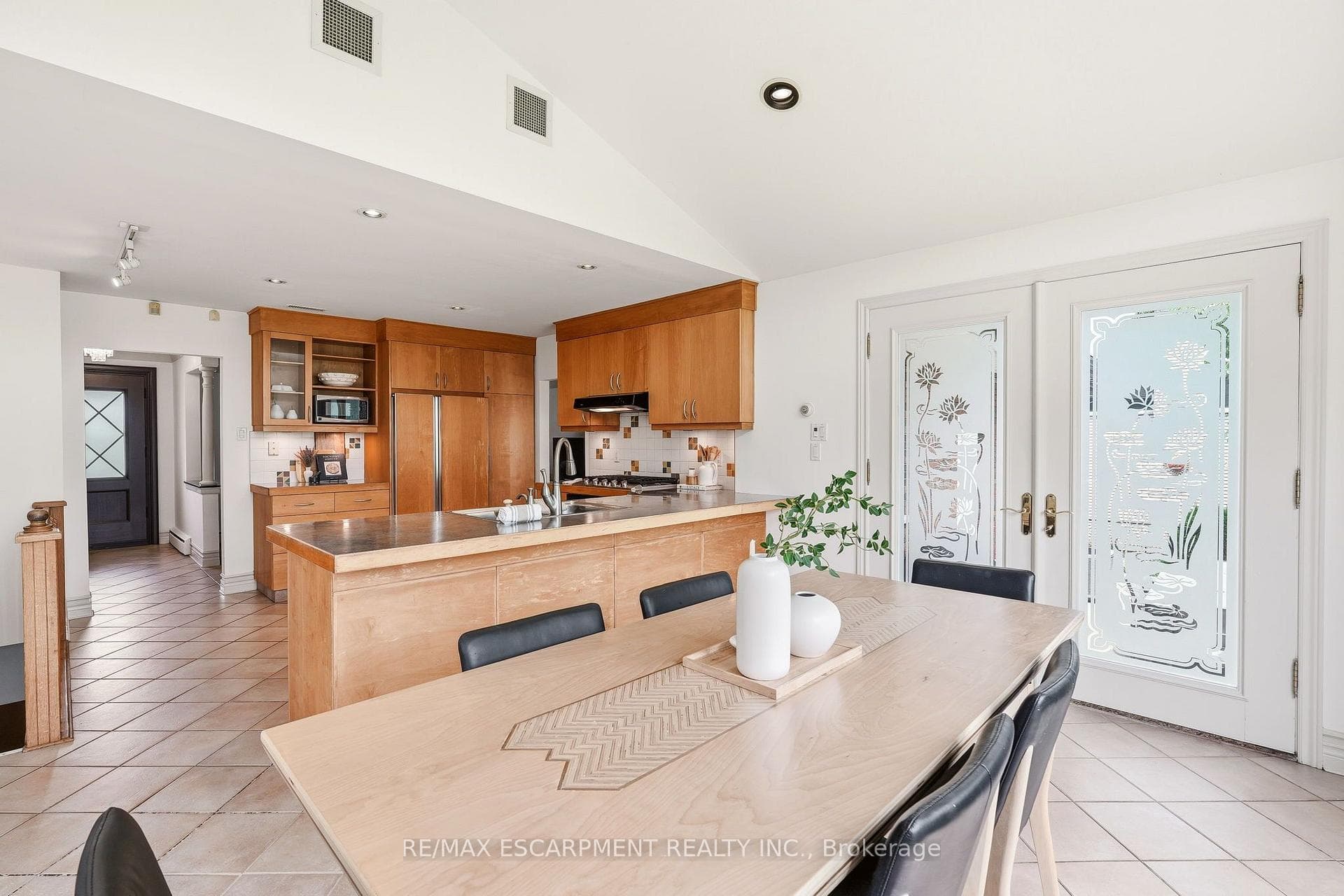27 Brentwood Drive photo 20
