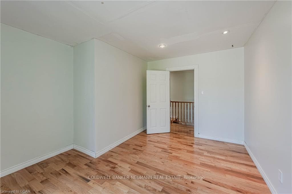 71 Janefield Avenue Unit 17 photo 23