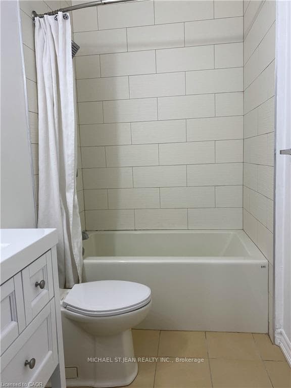 130 Wellington Street Unit 201 photo 17