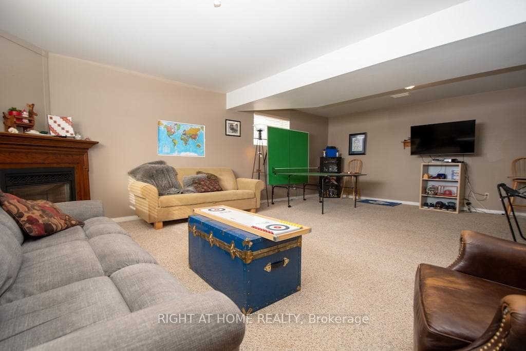 10 Kalman Drive photo 31