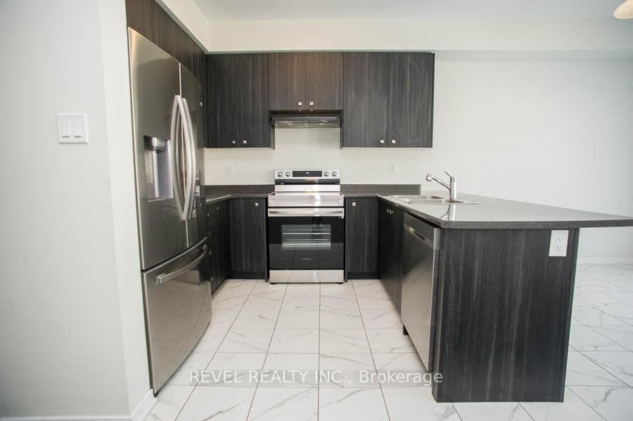 416 Blackburn Drive photo 7