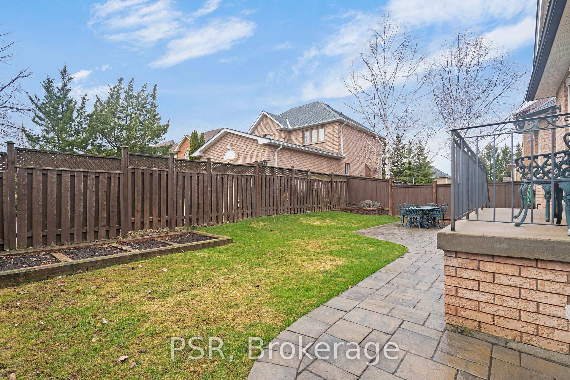8 Southbury Manor Drive photo 20