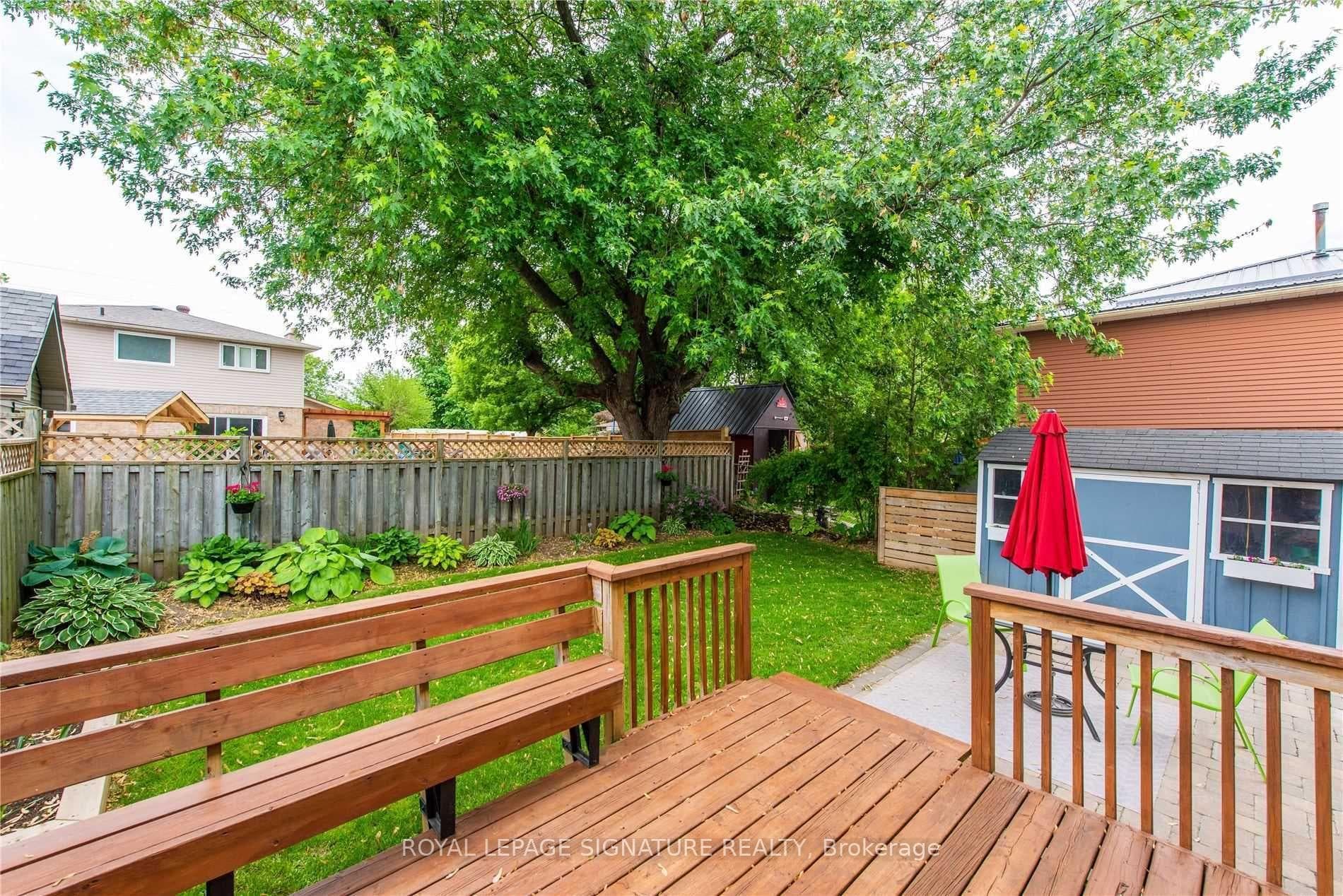 13 Smyth Crescent photo 29
