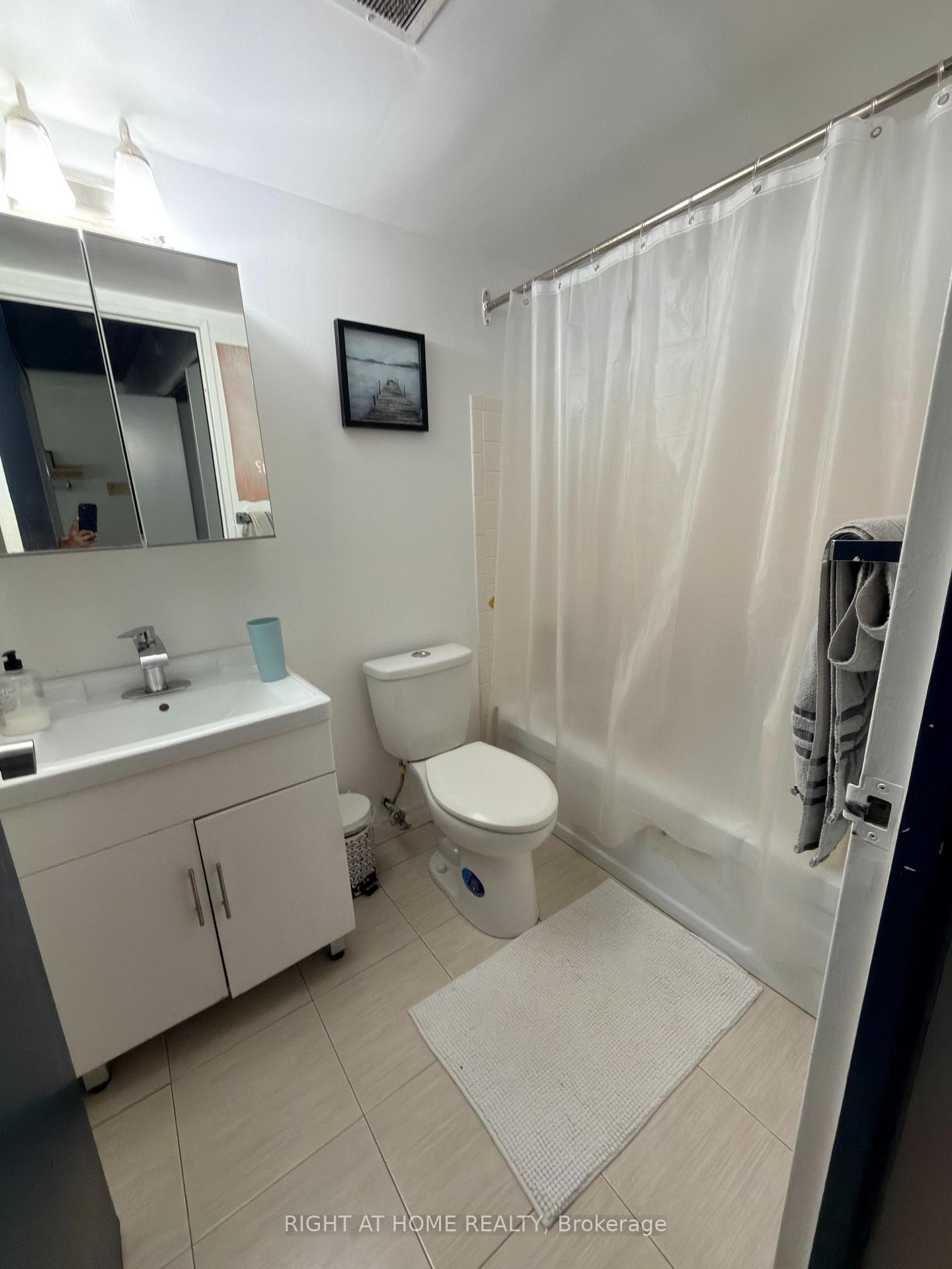 2500 Bridletowne Circle Unit #208 photo 11