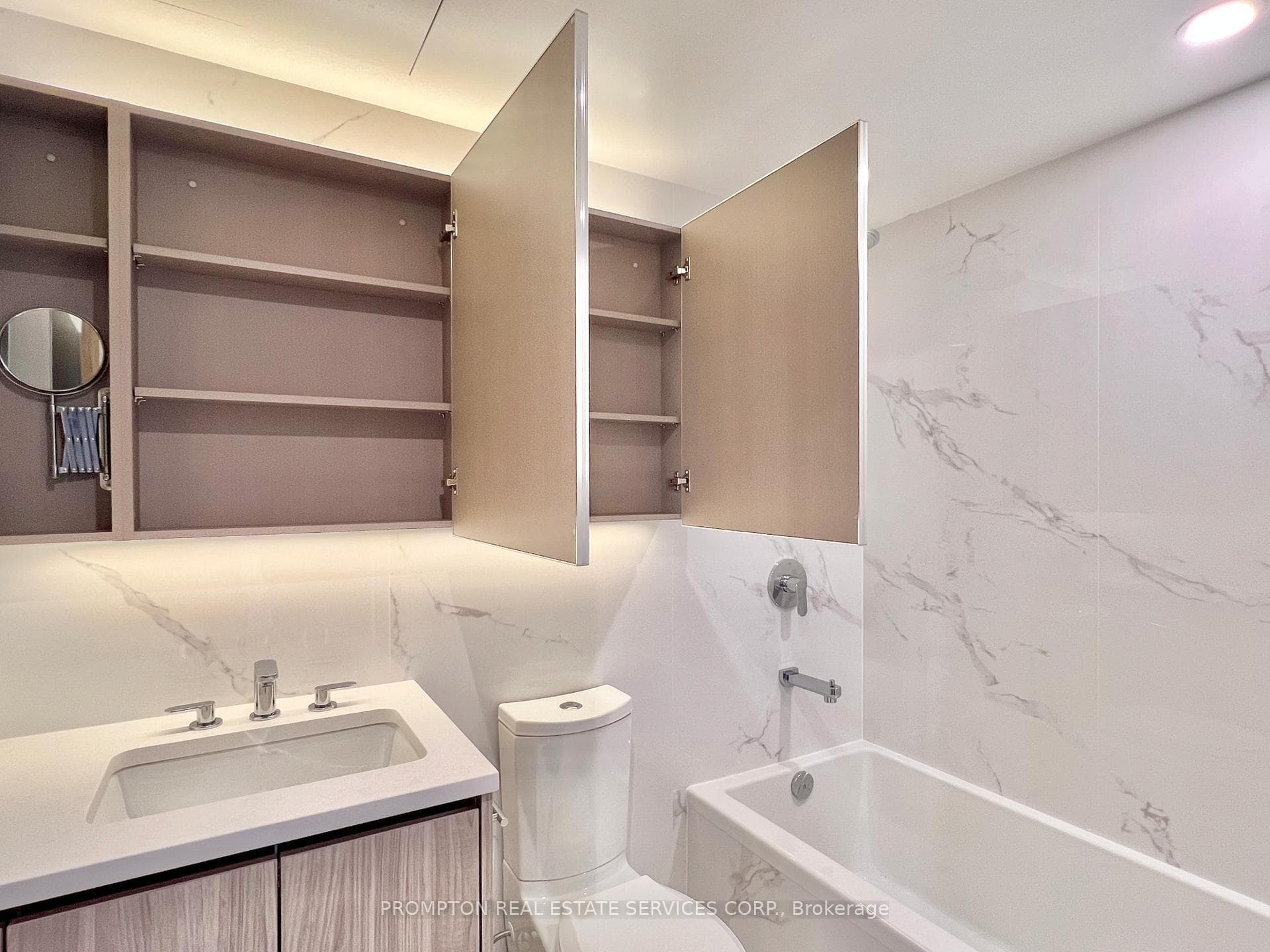 27 McMahon Drive Unit 305 photo 28