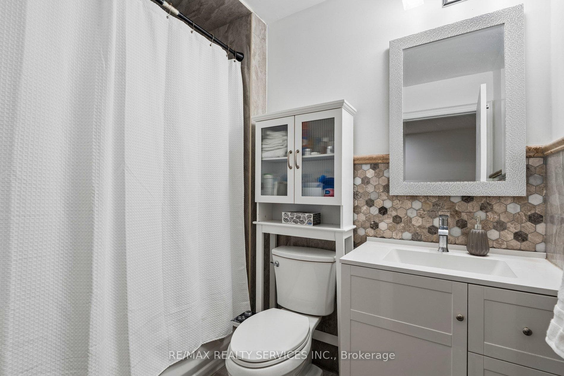 131 Charlton Settlement Avenue photo 23