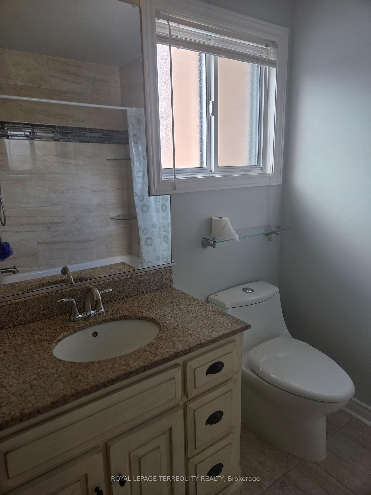 32 Randall Drive photo 15