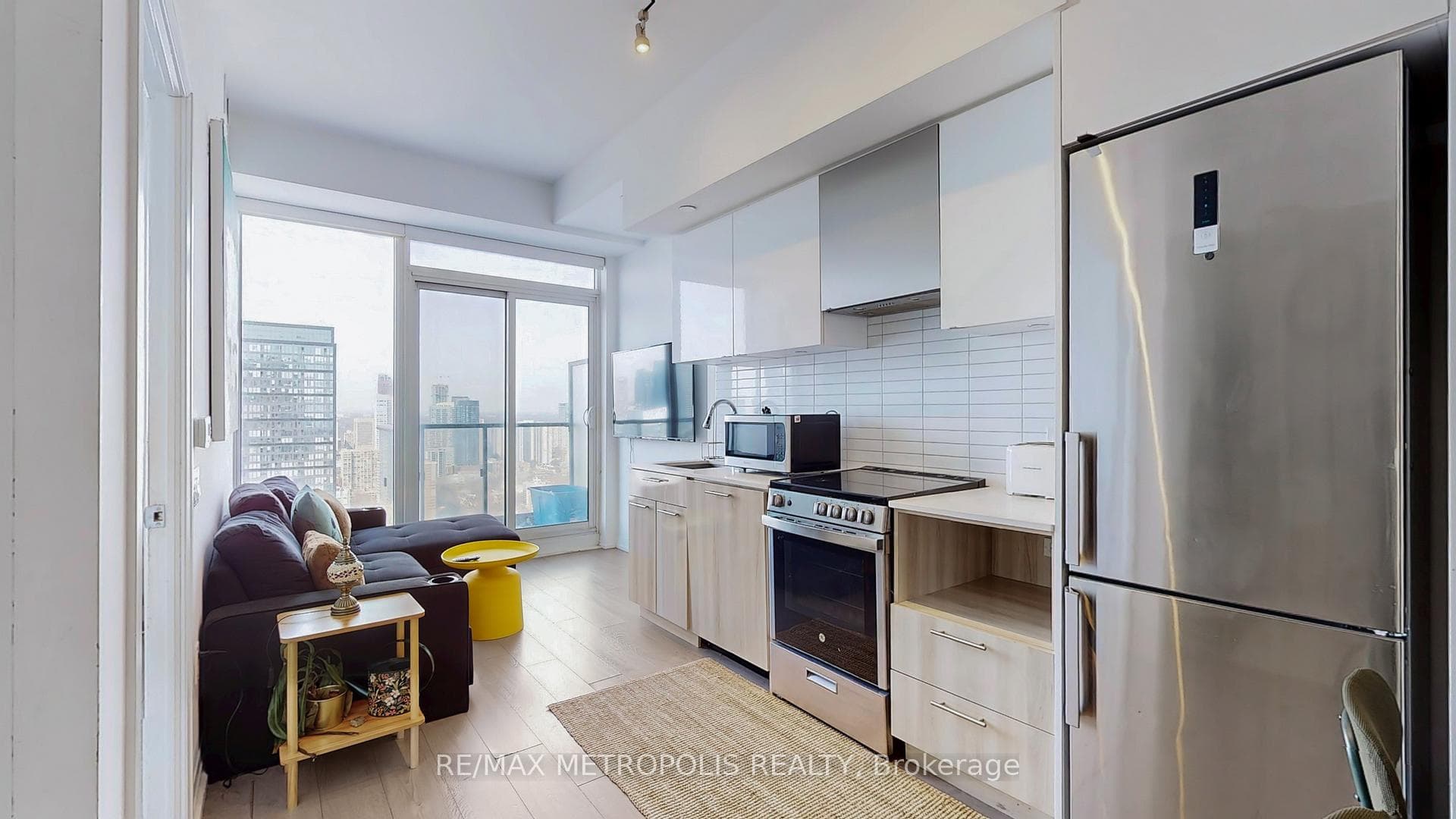251 Jarvis Street Unit 4212 photo 11