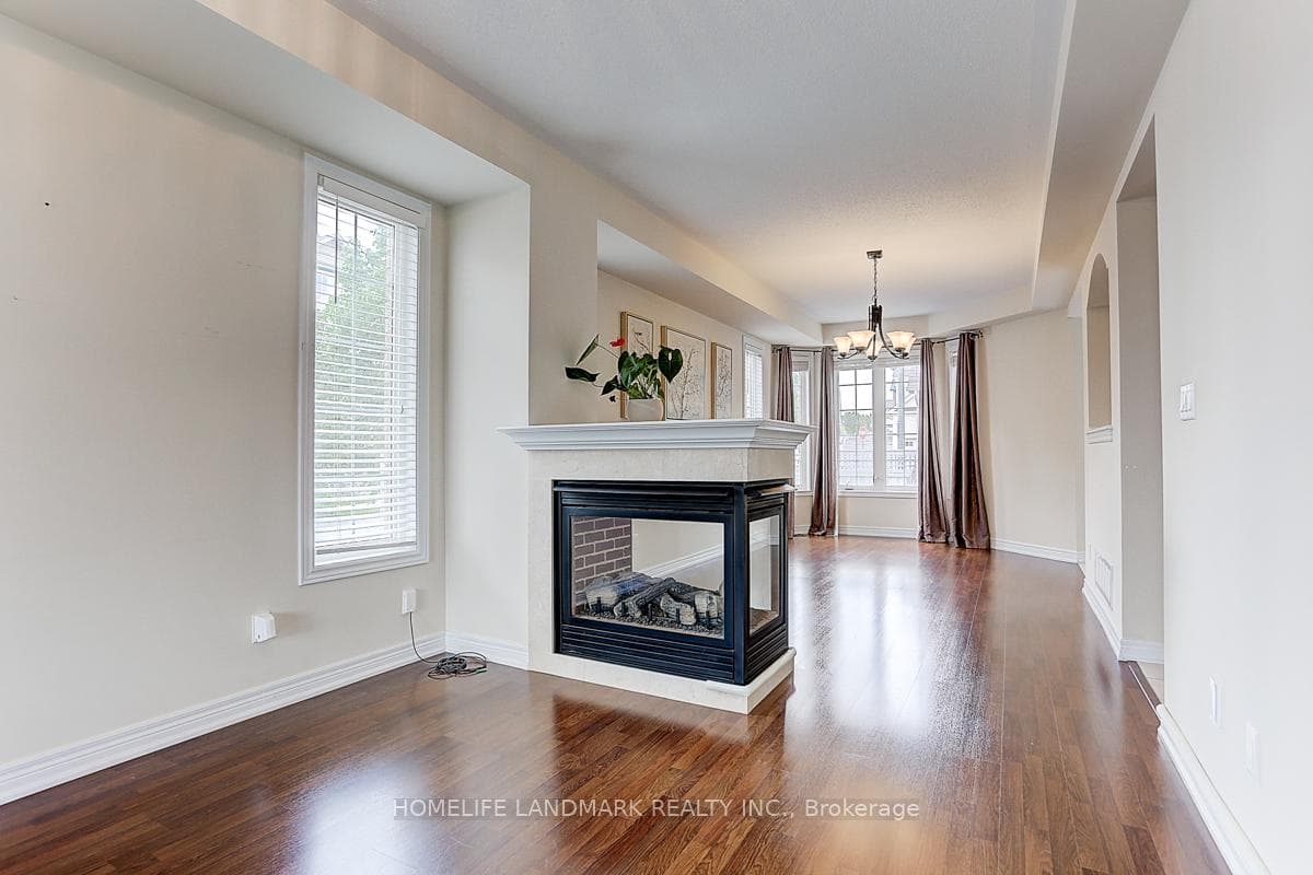 10 Paper Birch Drive photo 5