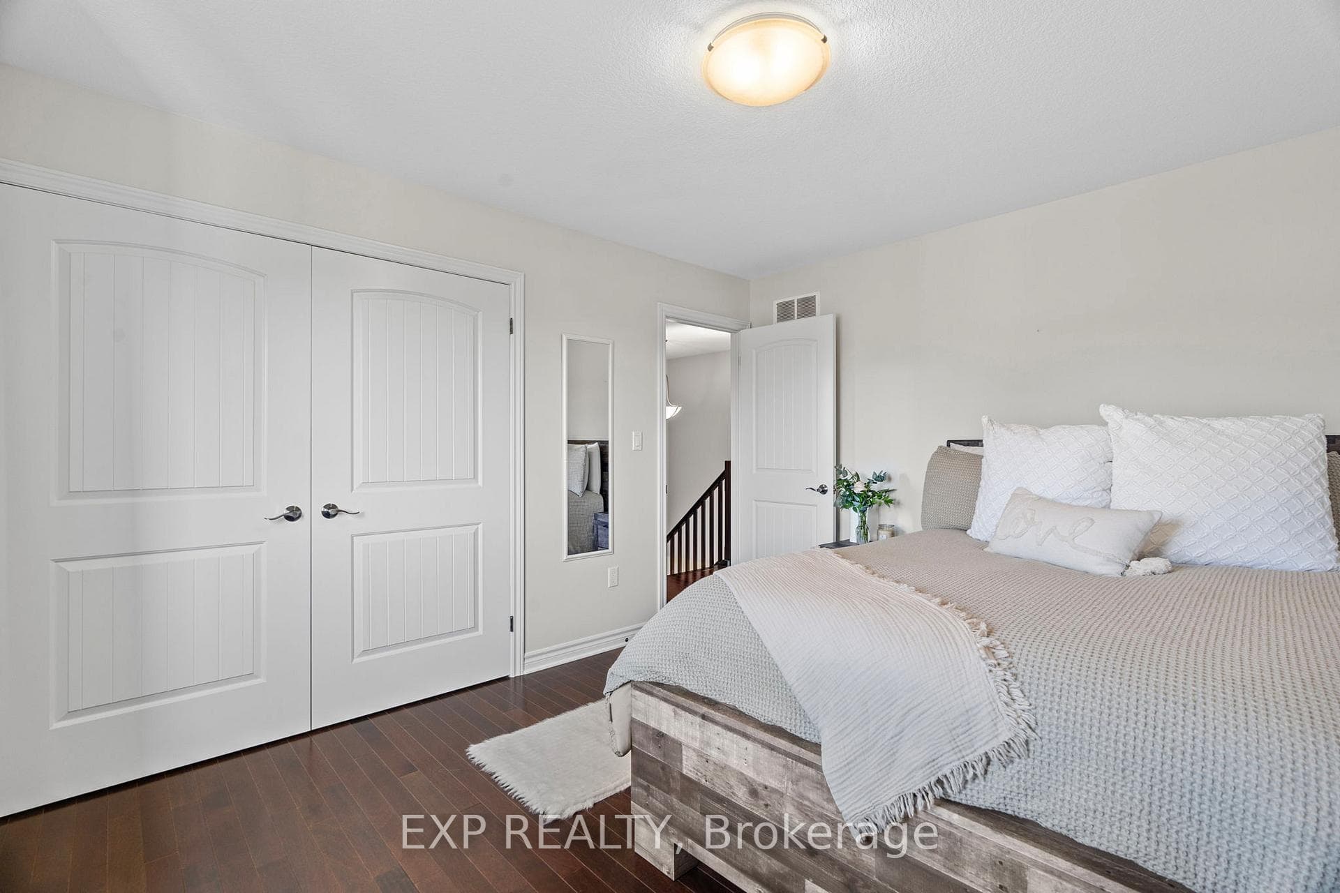 170 Watson Street photo 23