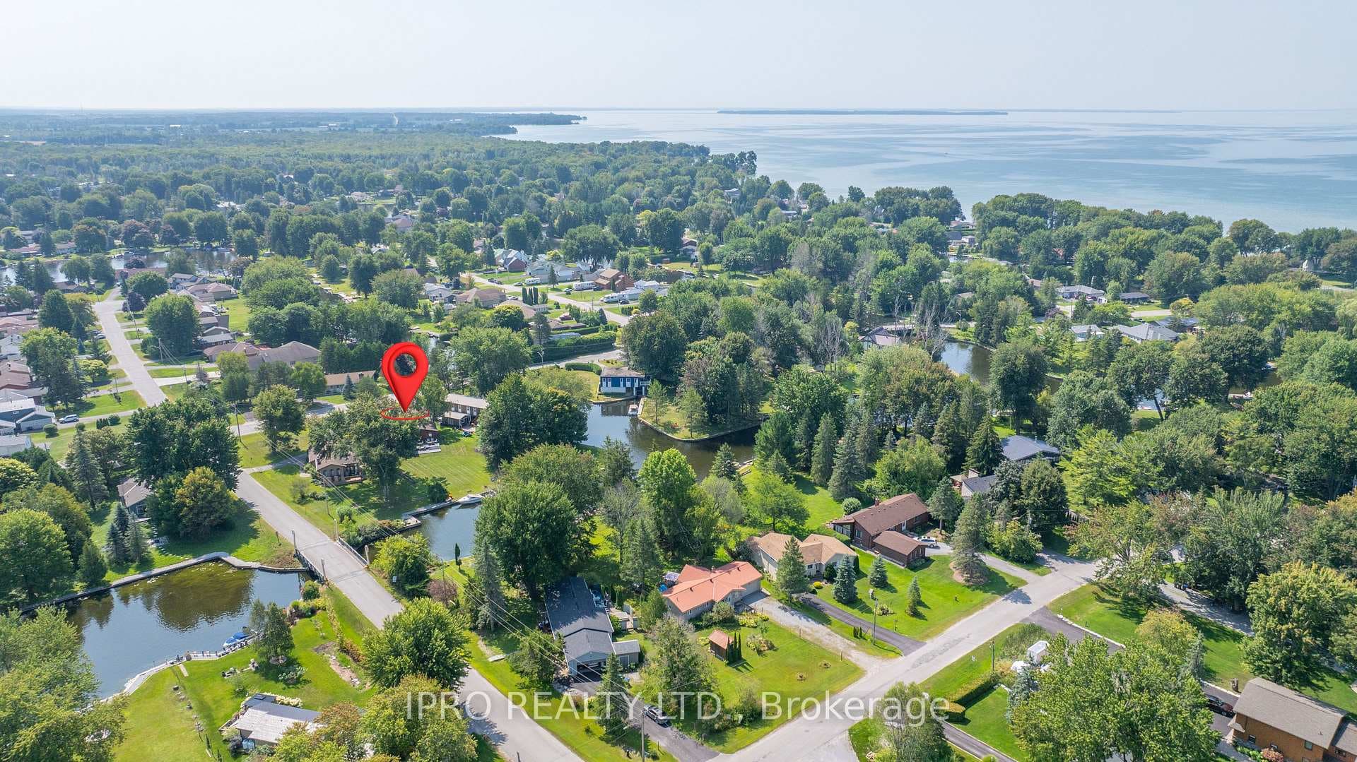 49 Poplar Crescent photo 28