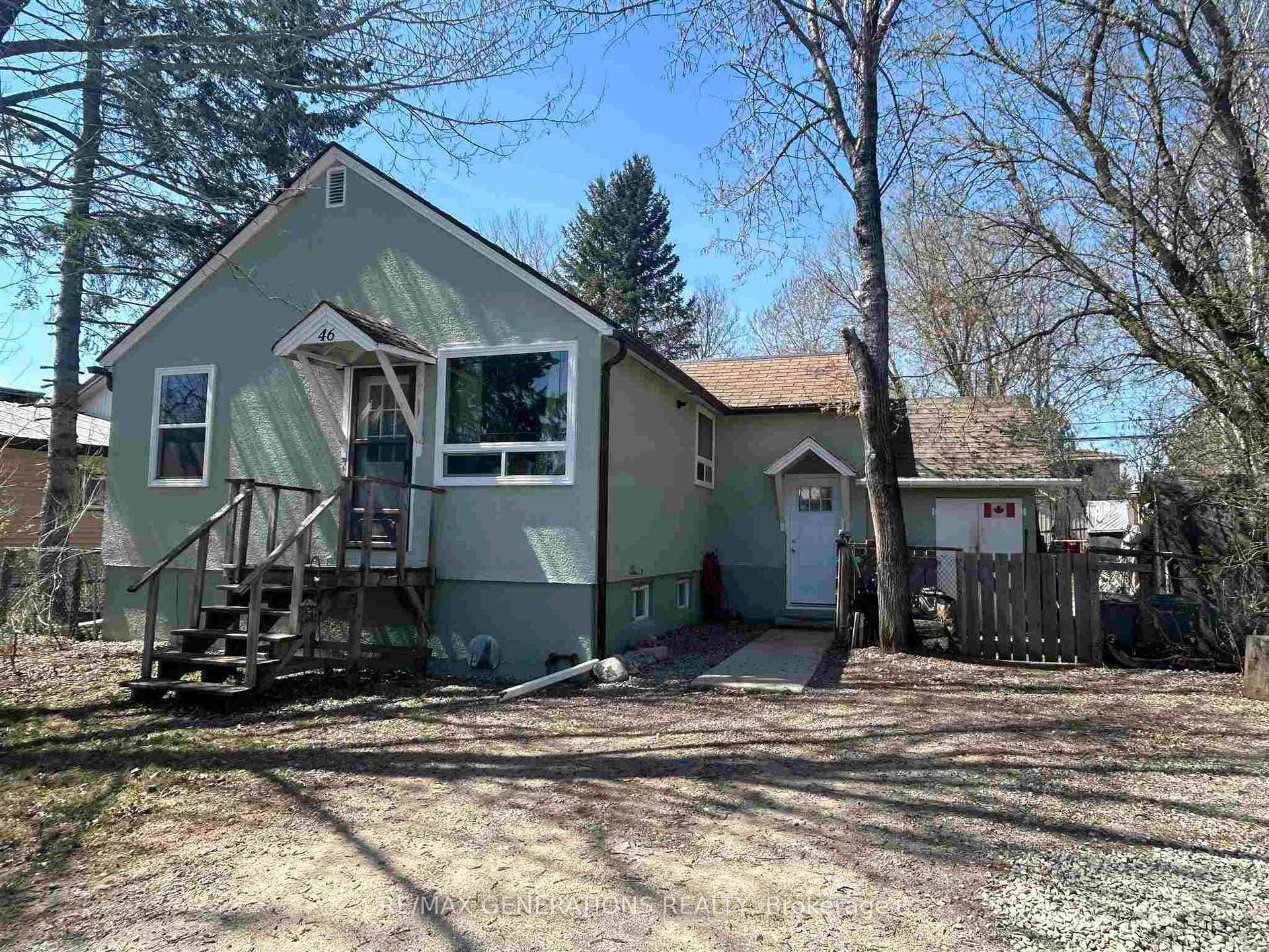 46 POPLAR Avenue photo 3