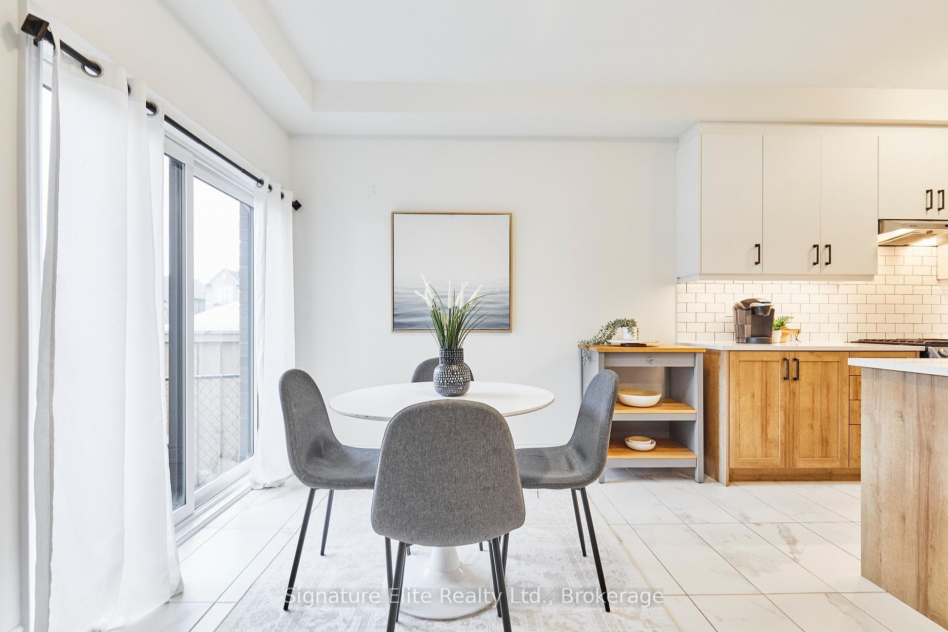 1344 Blackmore Street photo 10