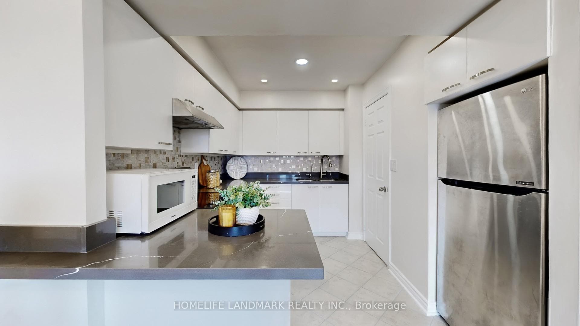 75 Weldrick Road Unit 614 photo 15