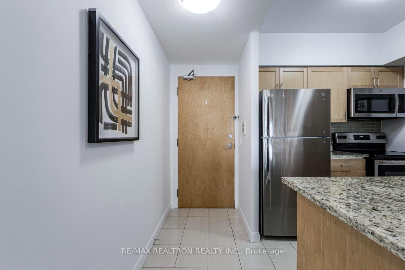 4968 Yonge Street Unit 1505 photo 3