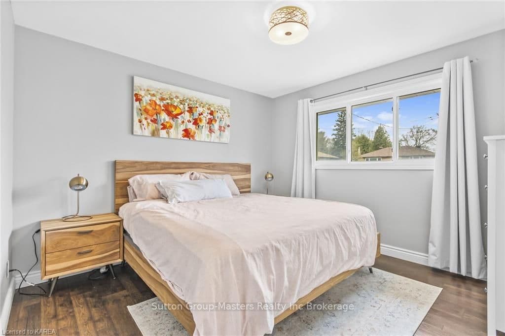 463 ABDO Crescent photo 13