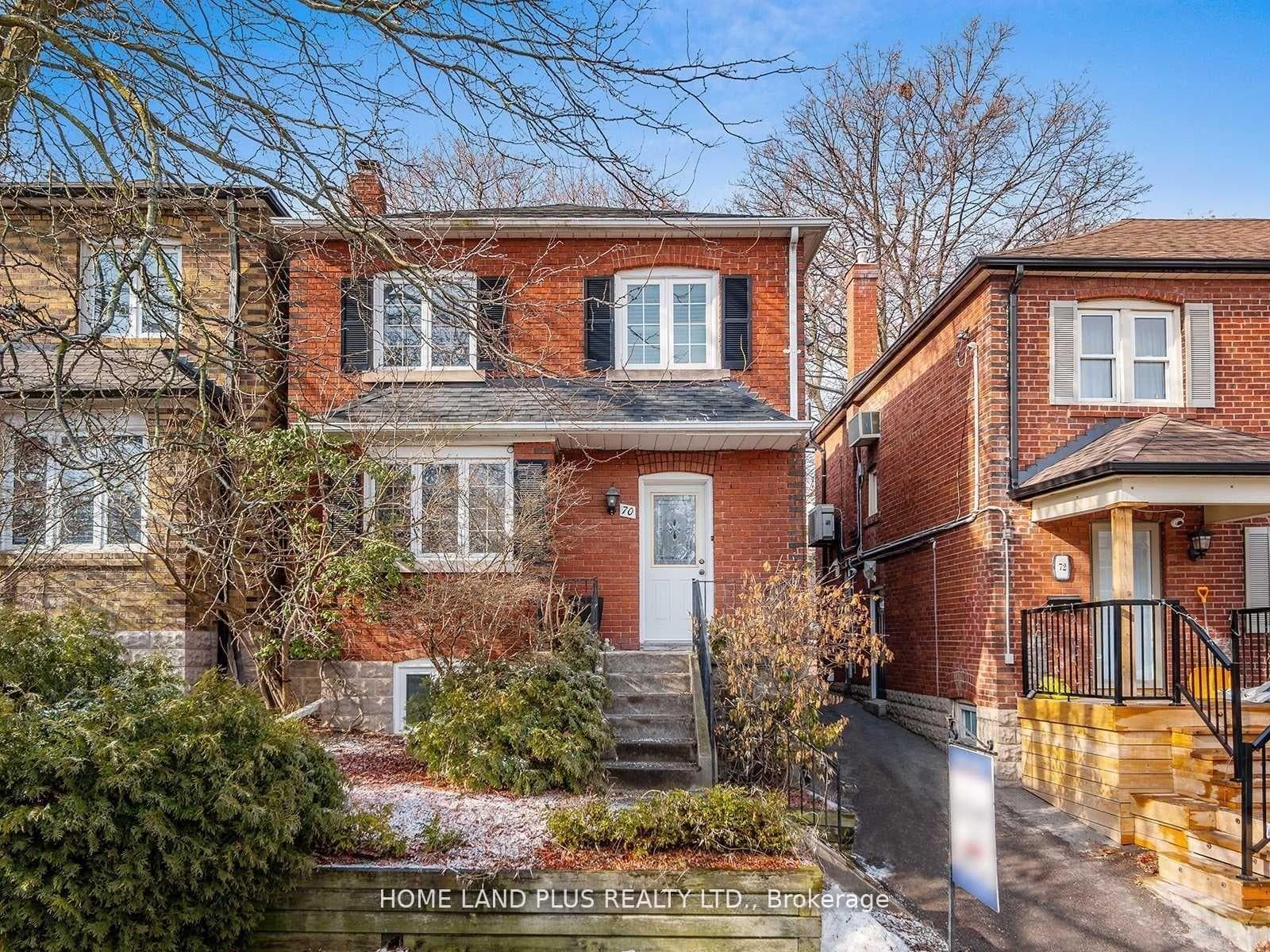 70 Mann Avenue photo 1