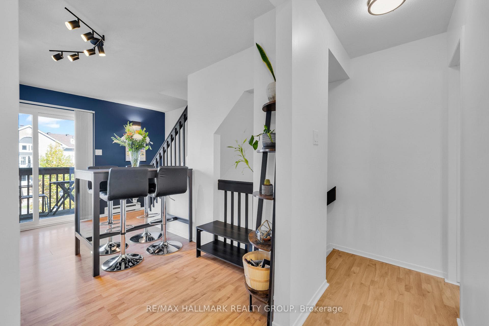 5 Timberview Way Unit 3 photo 8