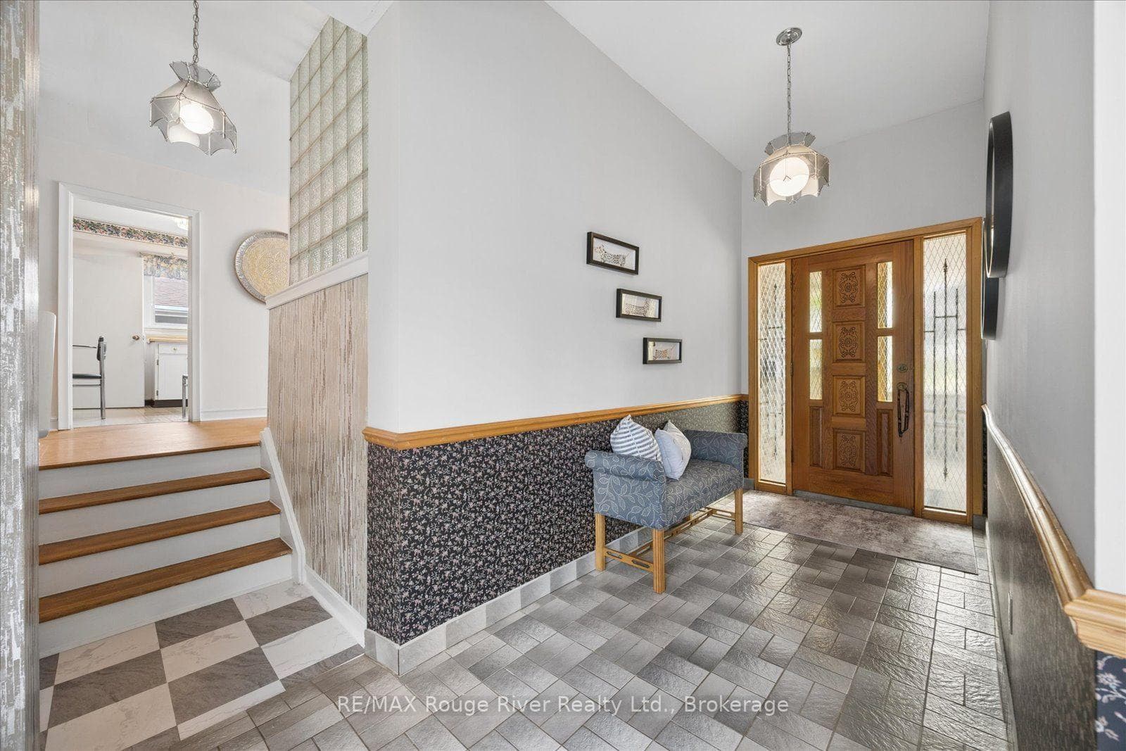 20 Tayrow Road photo 5