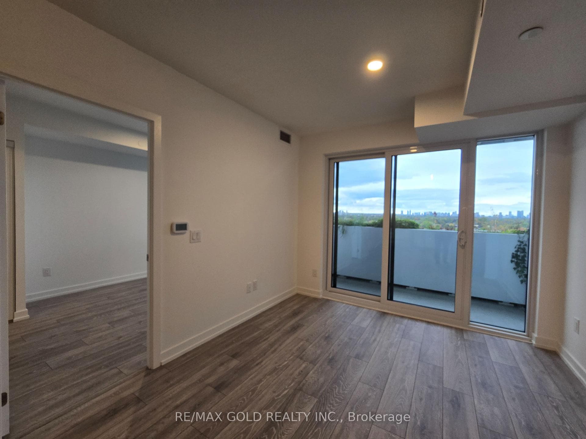 1100 Sheppard Avenue Unit 1102 photo 14