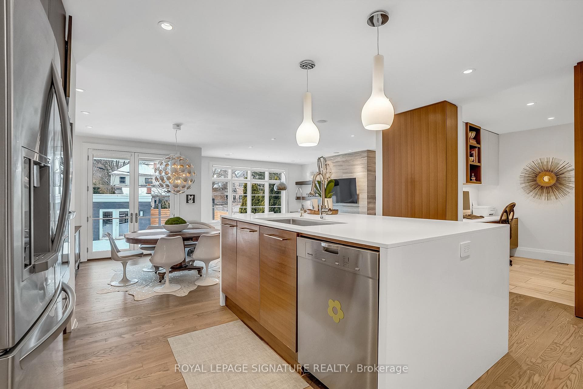 32 Southlea Avenue photo 9