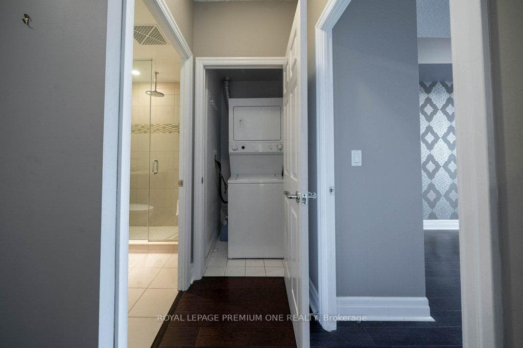35 Balmuto Street Unit 803 photo 9
