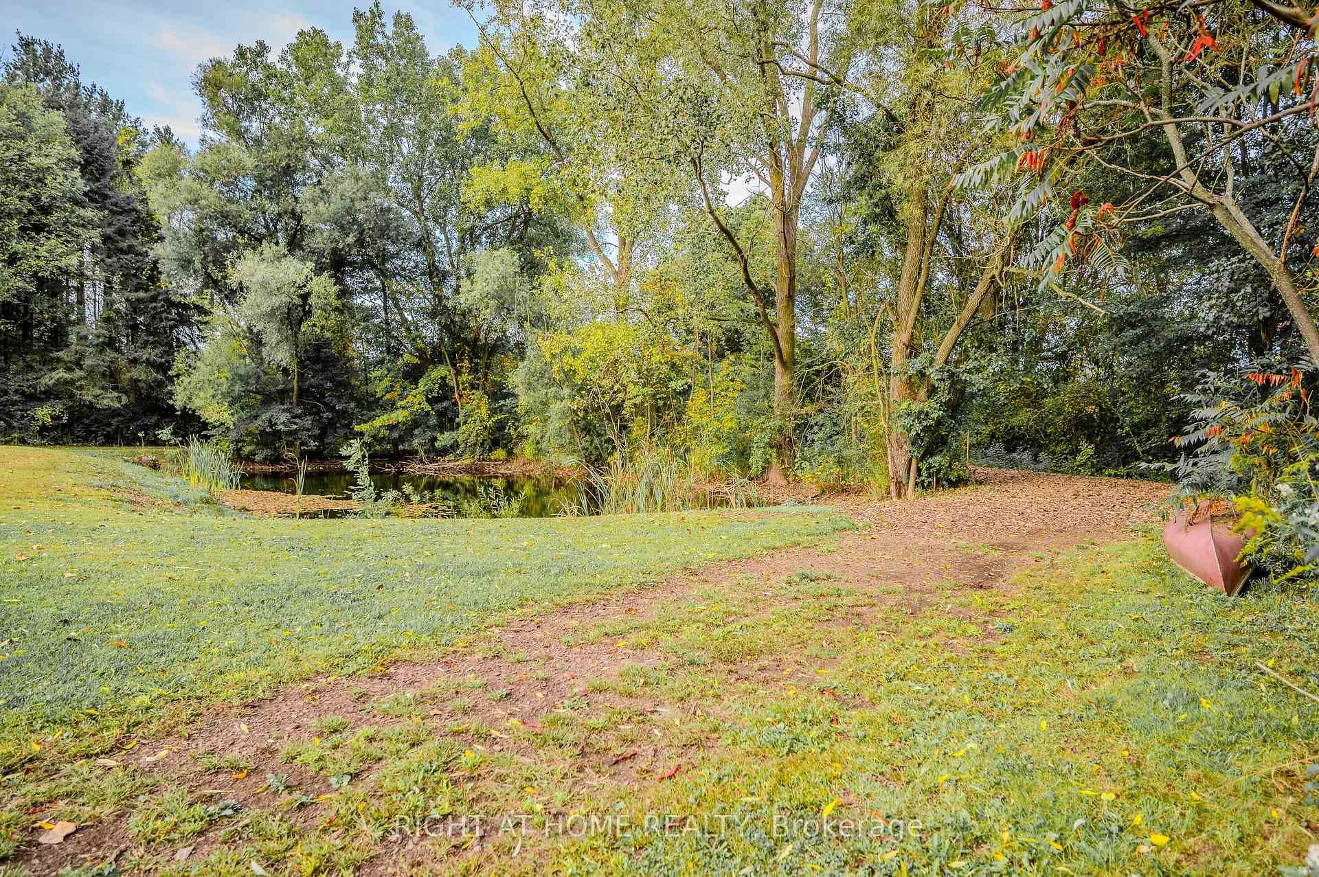 900 Beeforth Road photo 38