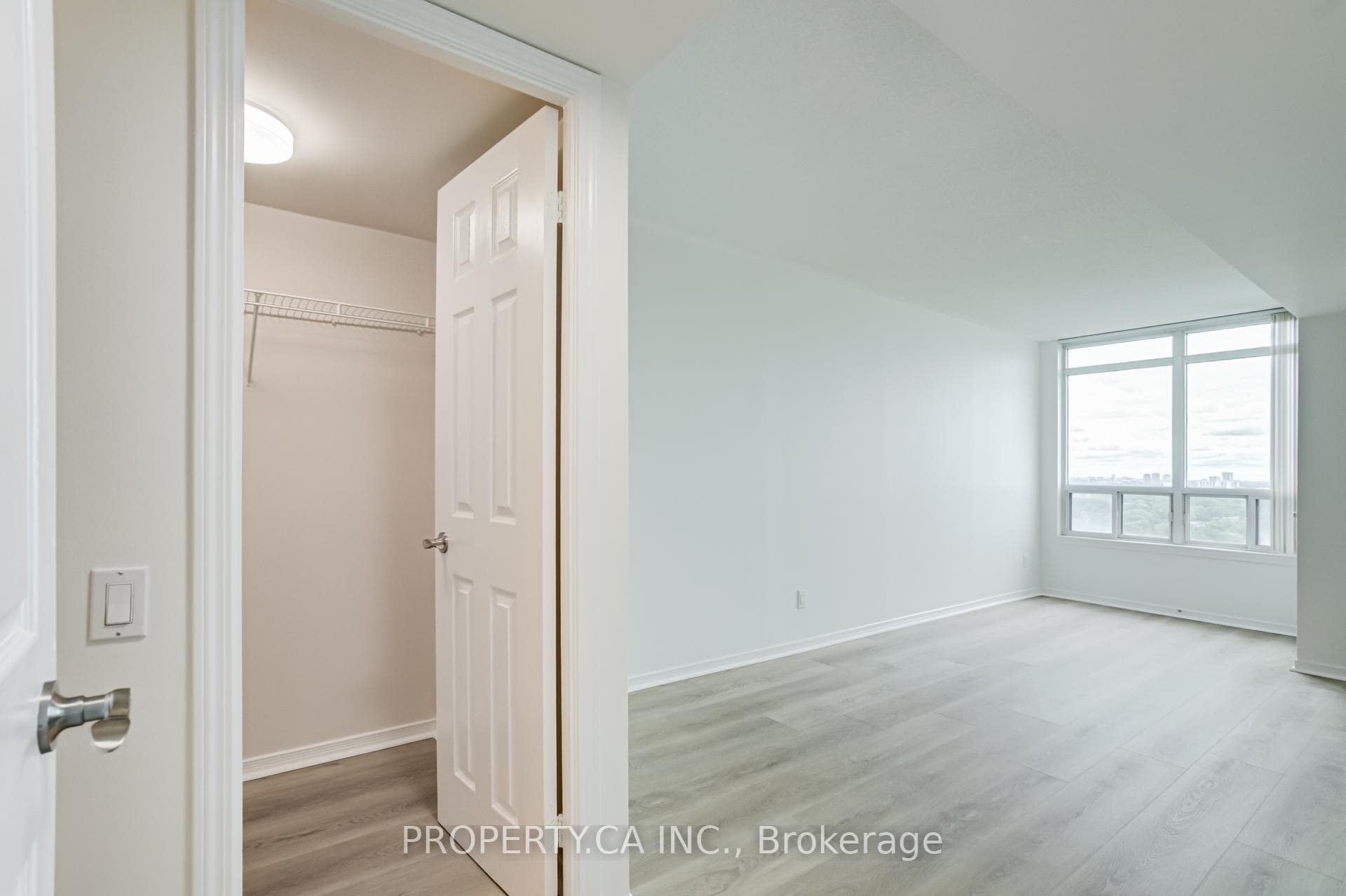 8 Hillcrest Avenue Unit 2309 photo 12