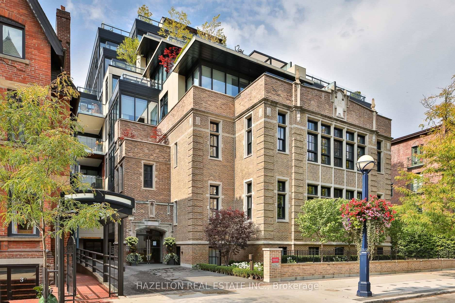 36 Hazelton Avenue Unit 4D photo 31