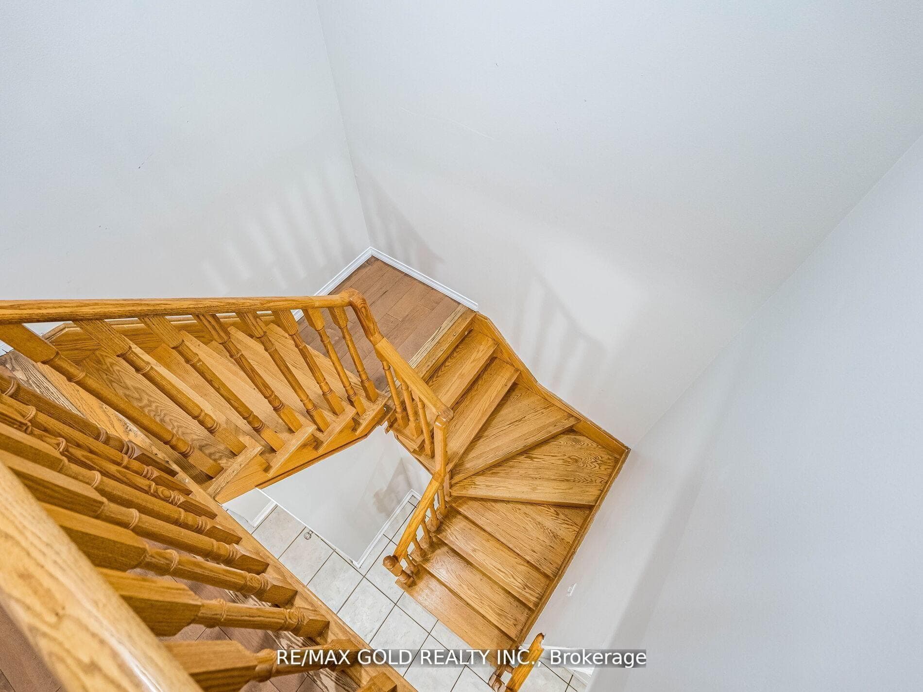 33 Fiddleneck Crescent photo 27