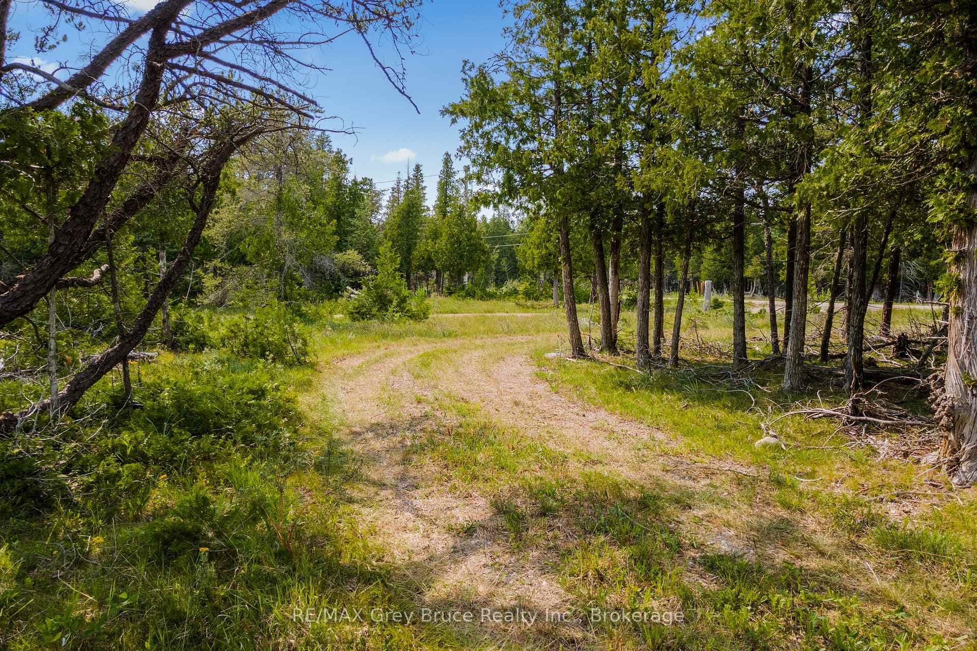 850 Dorcas Bay Road photo 5