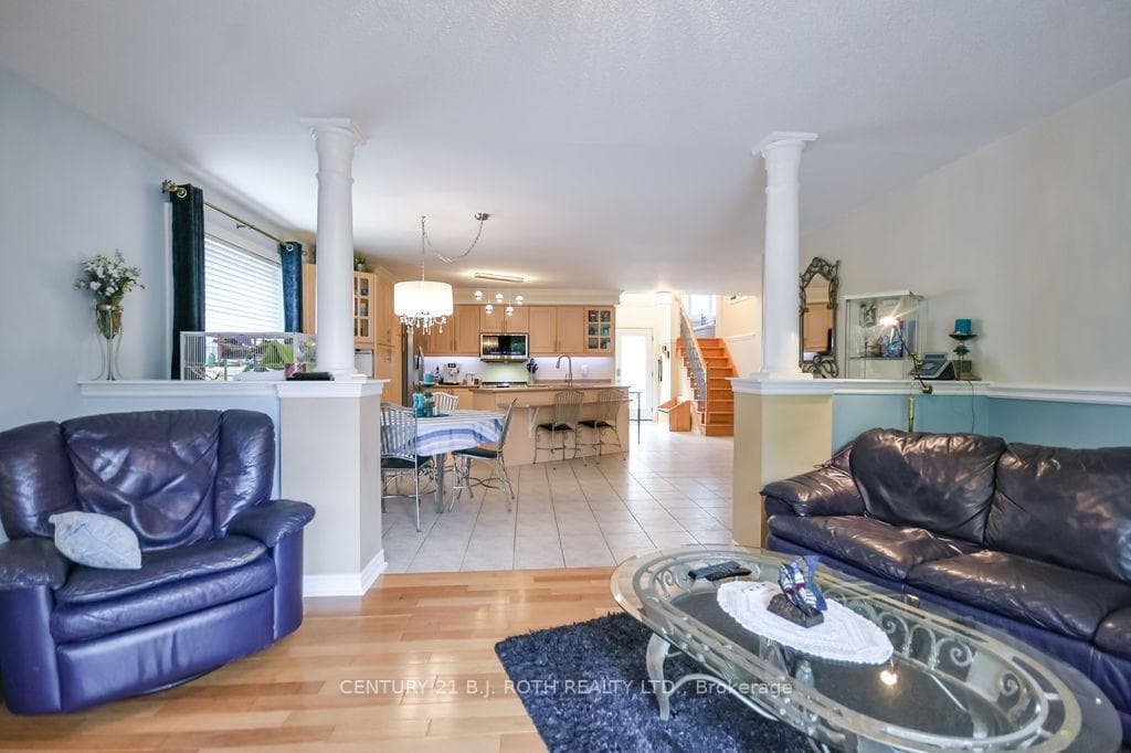 30 McAvoy Drive photo 16