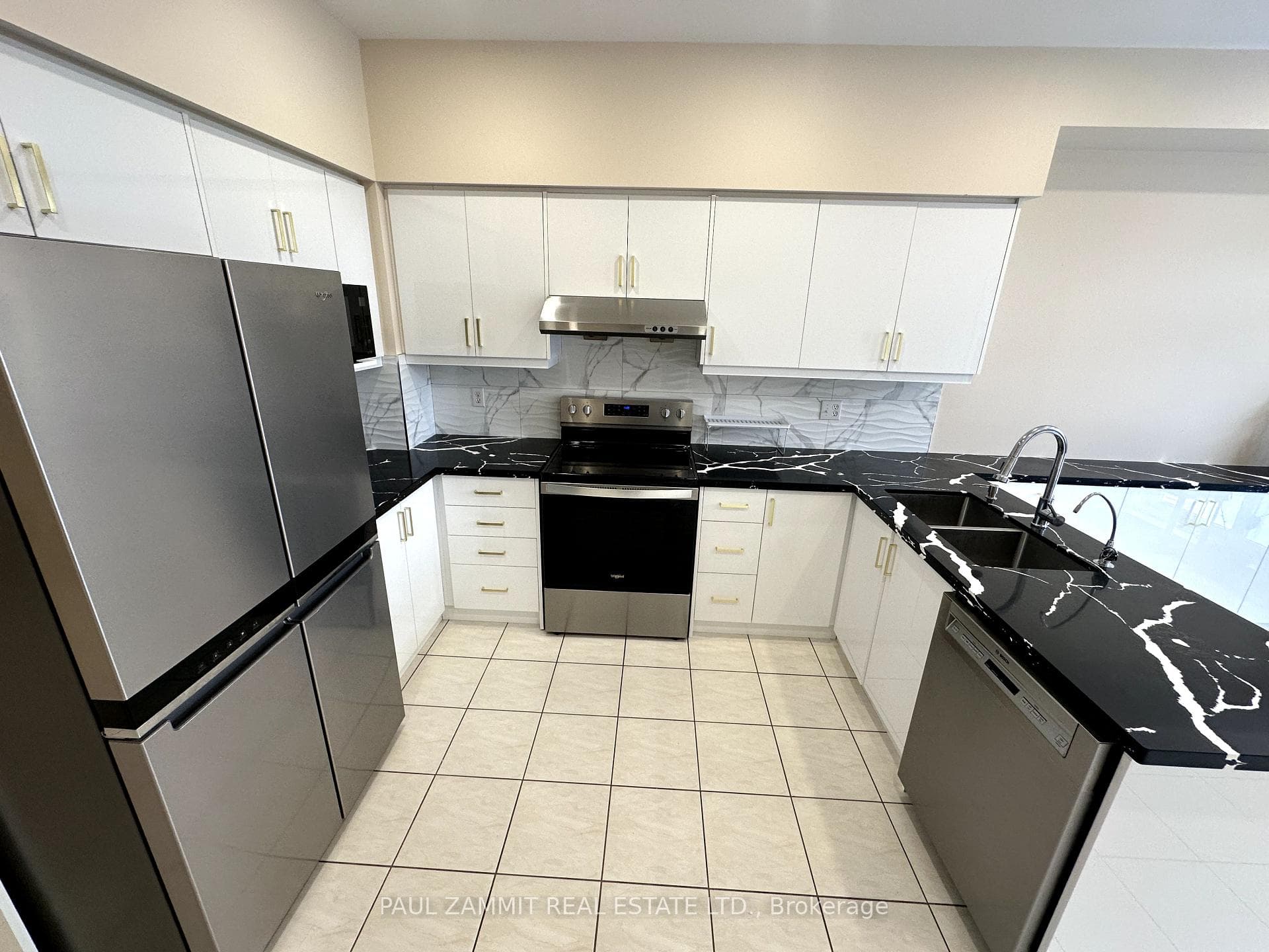 103 Scoville Square photo 10