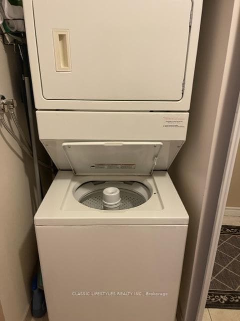 5229 Dundas Street Unit 1011 photo 6