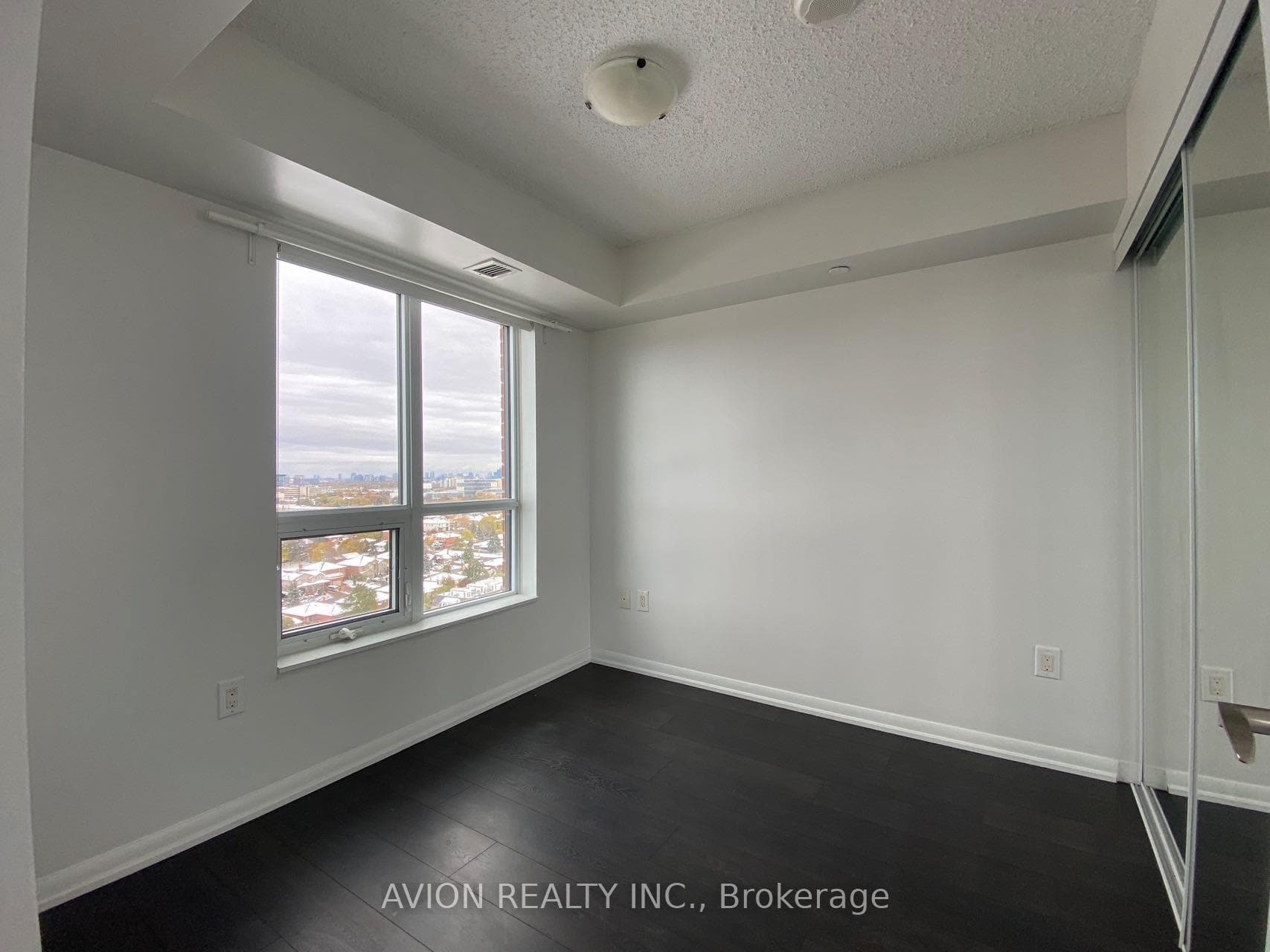 800 Lawrence Avenue Unit 1720 photo 17
