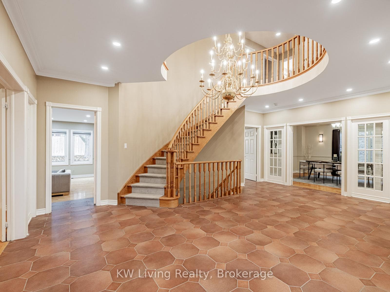 959 Lockwood Circle photo 7