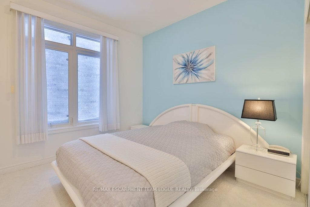 4184 Kane Crescent photo 29