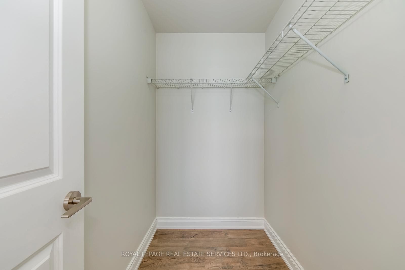 325 South Park Road Unit 1003 photo 24